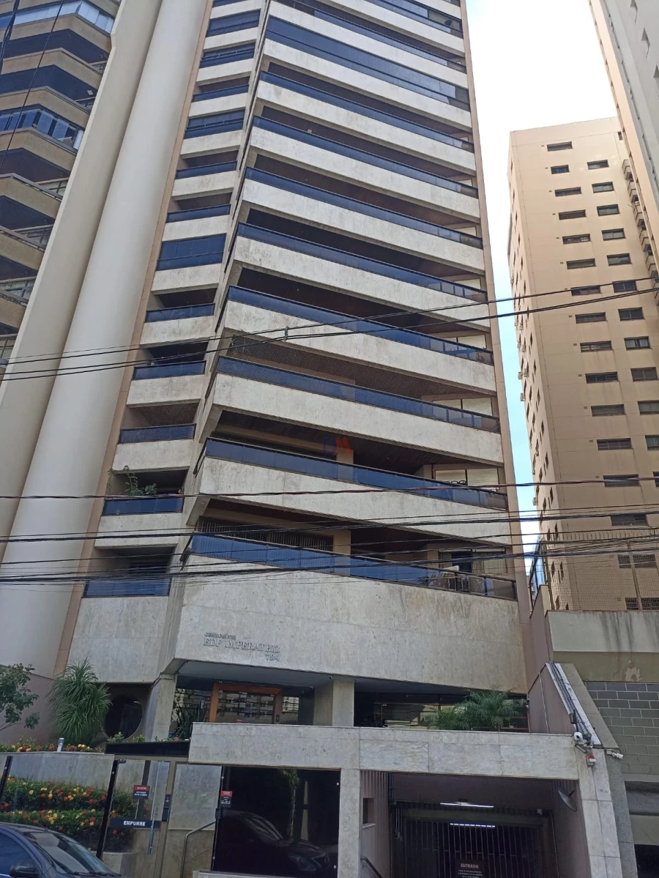 Apartamento À Venda E Locação Edifício Imperatriz Londrina
