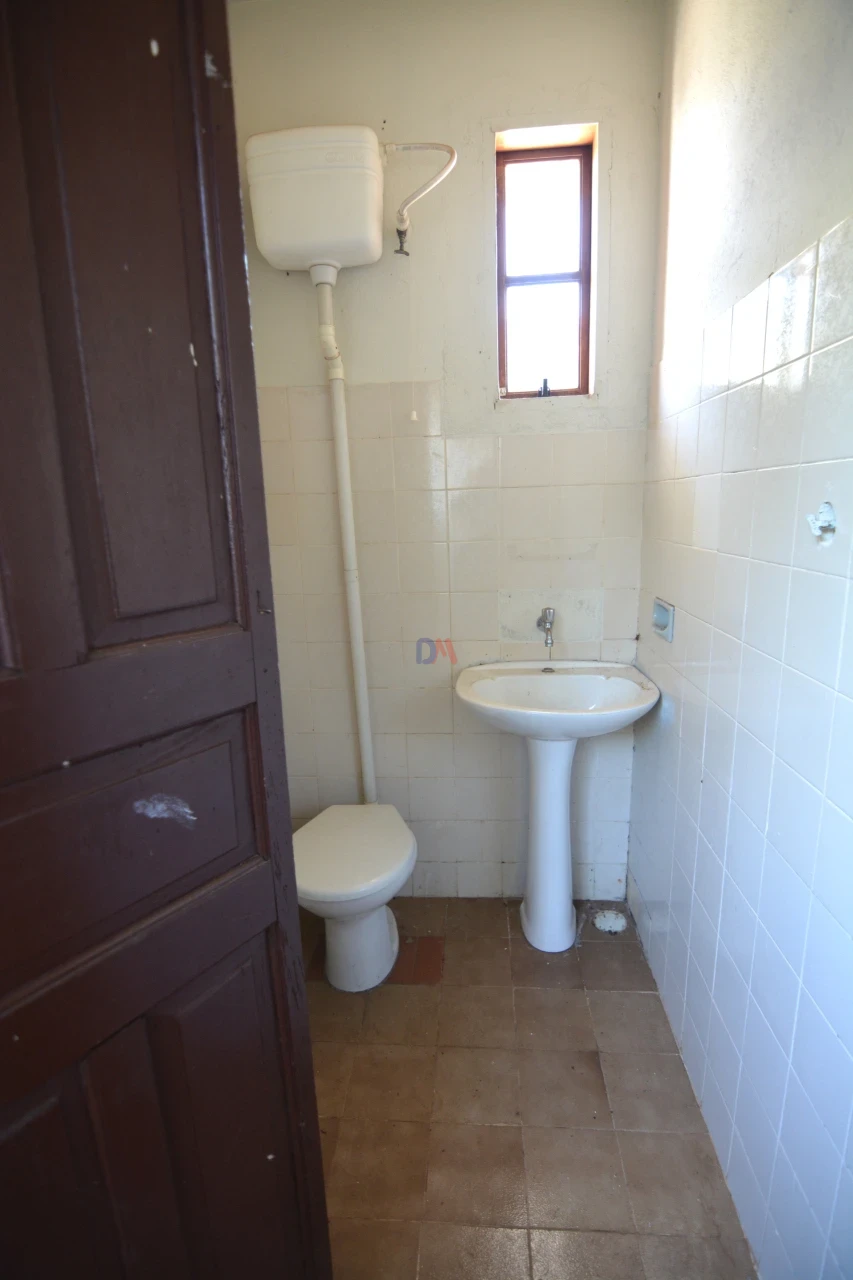 Casa À Venda ou Locação Rua Lauro Muller Londrina