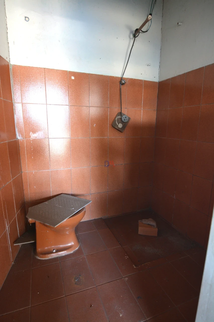 Casa À Venda ou Locação Rua Lauro Muller Londrina