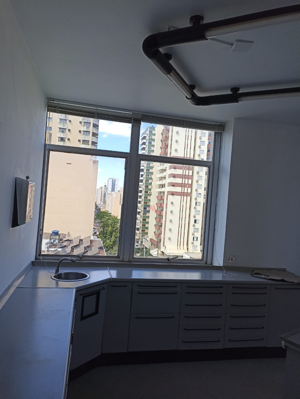 Sala comercial - Rua Pará
