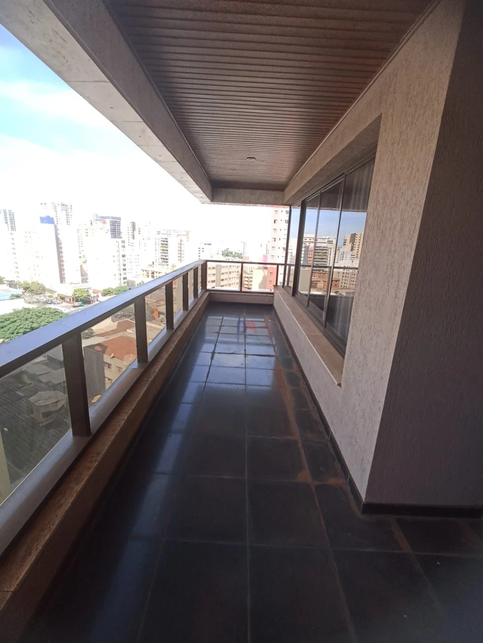 Apartamento À Venda E Locação Edifício Imperatriz Londrina
