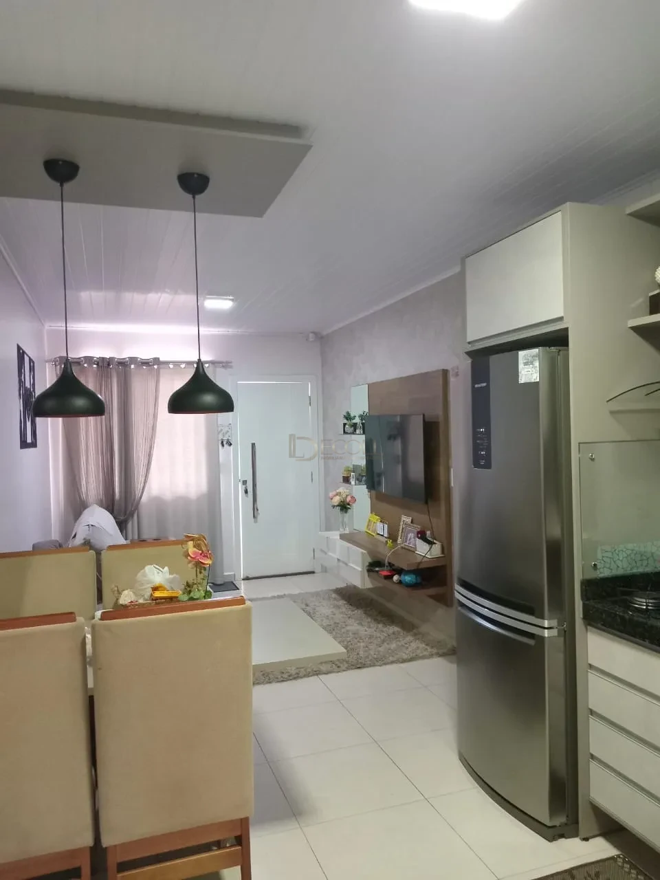 Imagens do imóveis CASA SEMIMOBILIADA