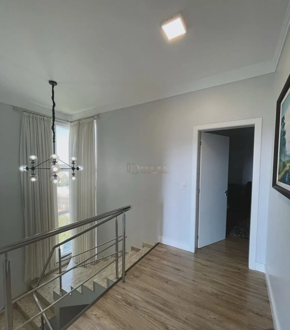 Imagens do imóveis Casa de Auto Padrão