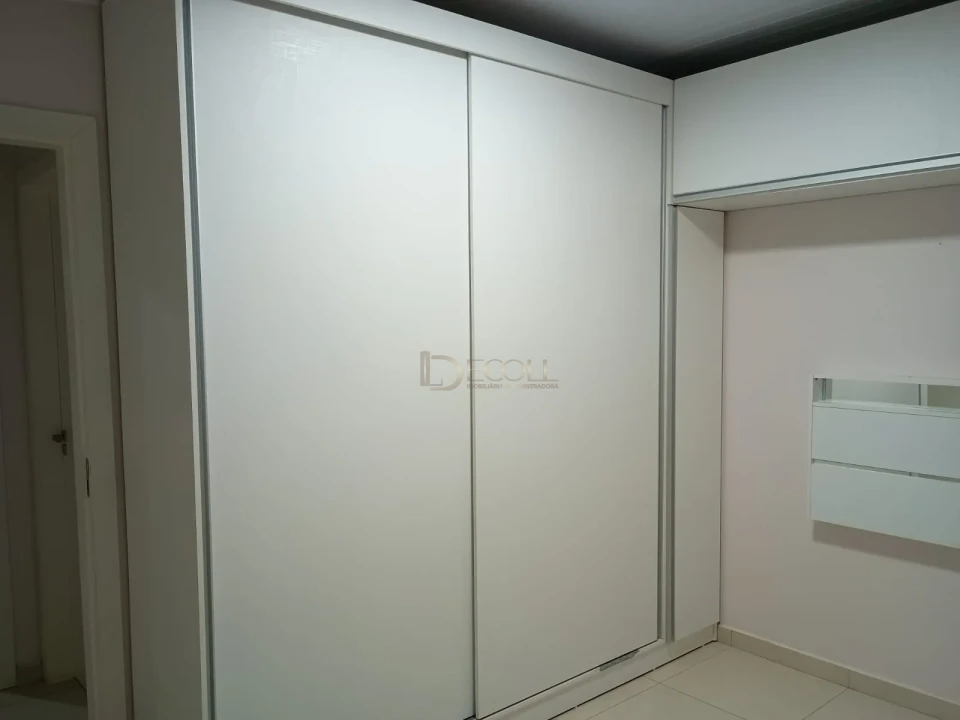 Imagens do imóveis CASA SEMIMOBILIADA