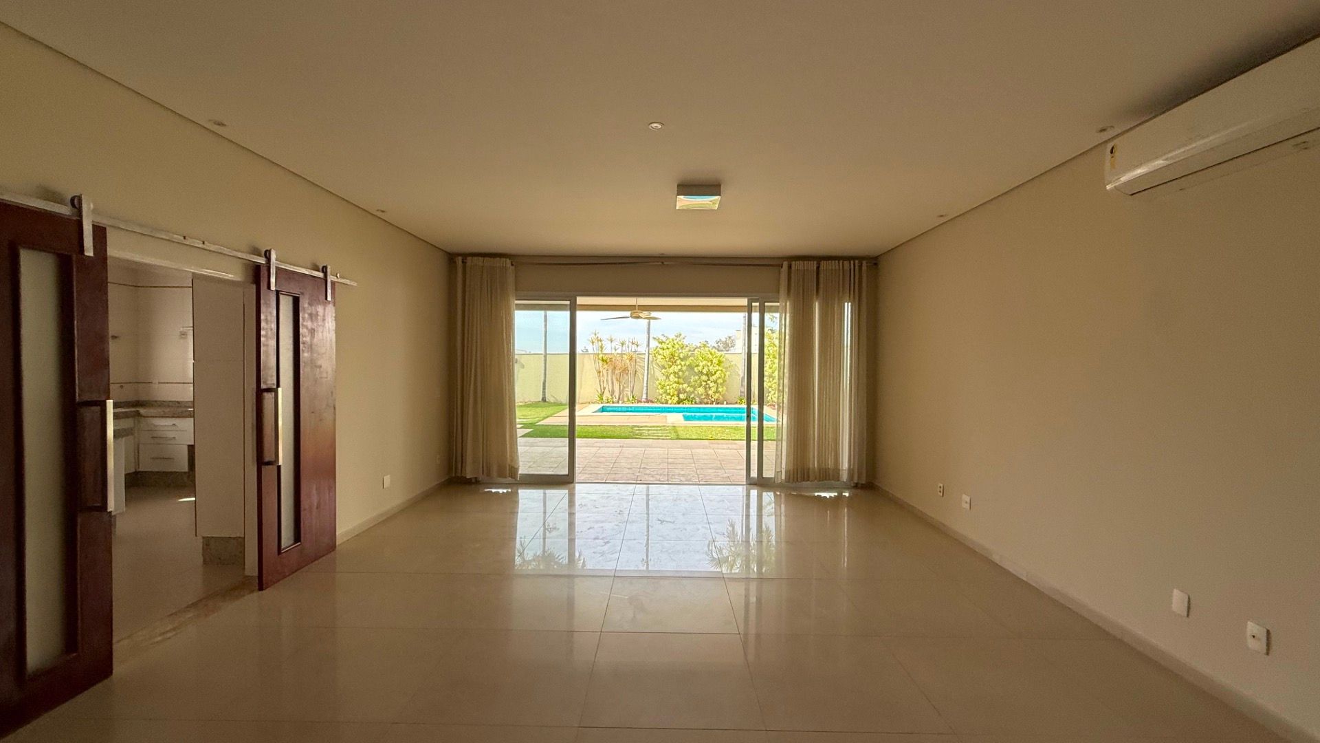 Casa 4 quartos à venda em Jardim Residencial Helvétia Park III, Indaiatuba - foto 5