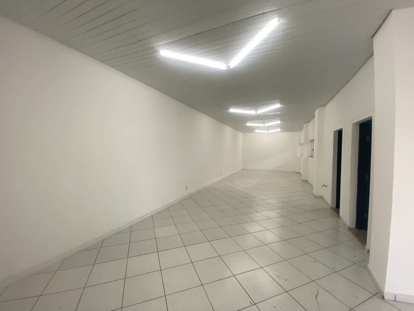 Imóvel comercial para alugar em Jardim Panorama, Indaiatuba - foto 2