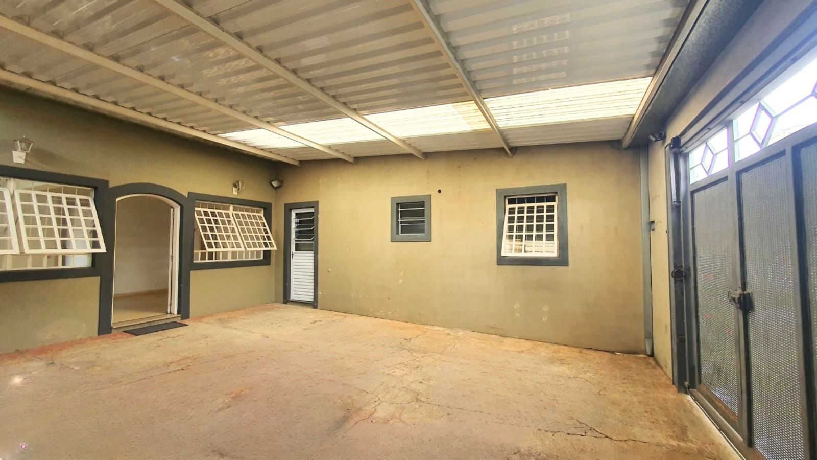 Casa 3 quartos à venda em Jardim Santa Rita, Indaiatuba - foto 2