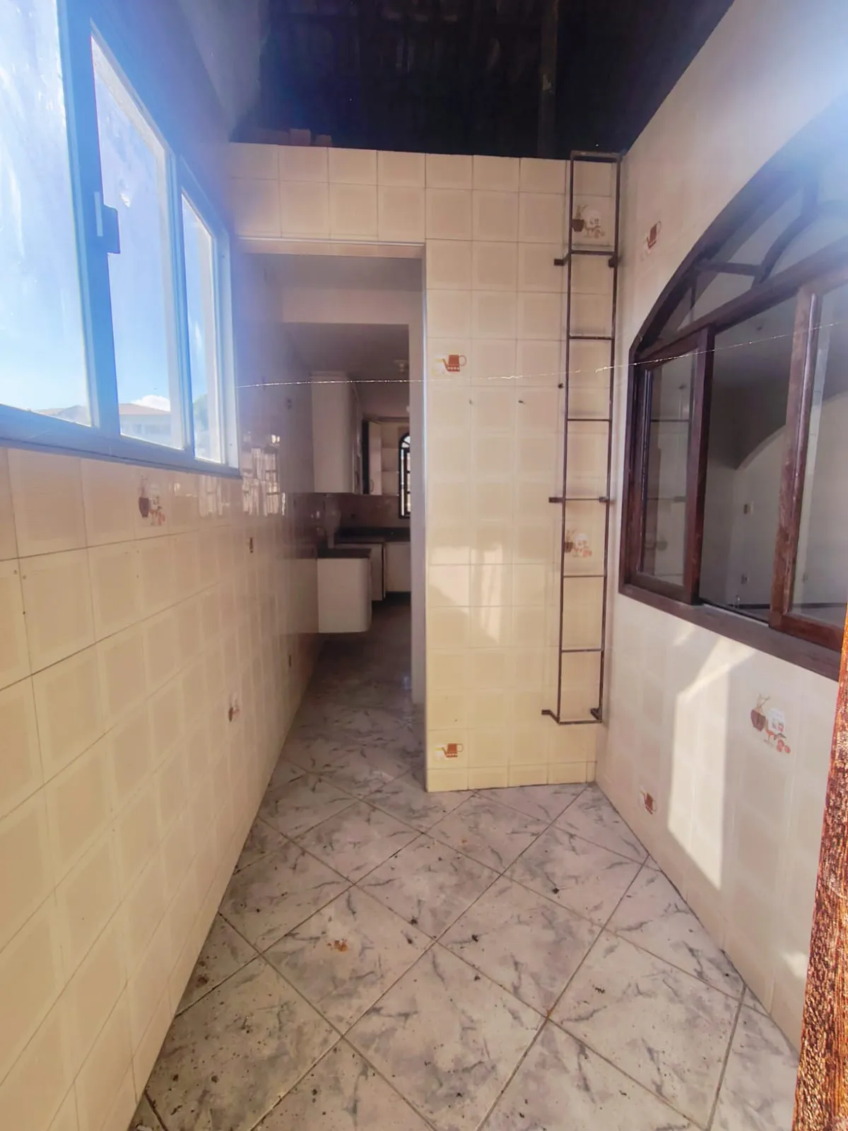 Casa | Venda | Jardim América Casa ótima localização bairro tradicional de Cariacica 