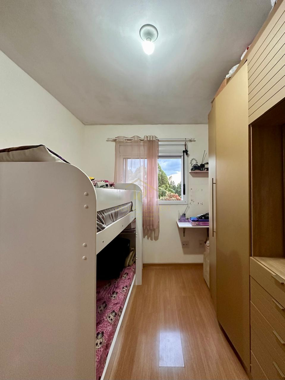 Imagens do imóveis APARTAMENTO COM 02 DORMITÓRIOS E SACADA NO DESVIO RIZZO