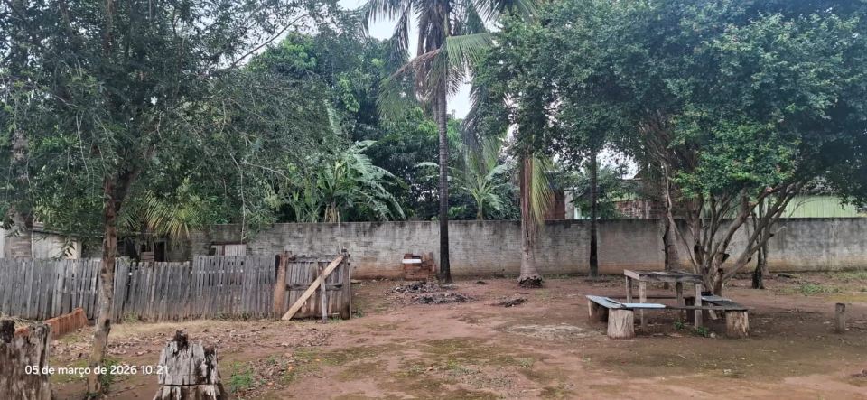 Imagens do imóveis Terreno À Venda Floresta Cerejeiras