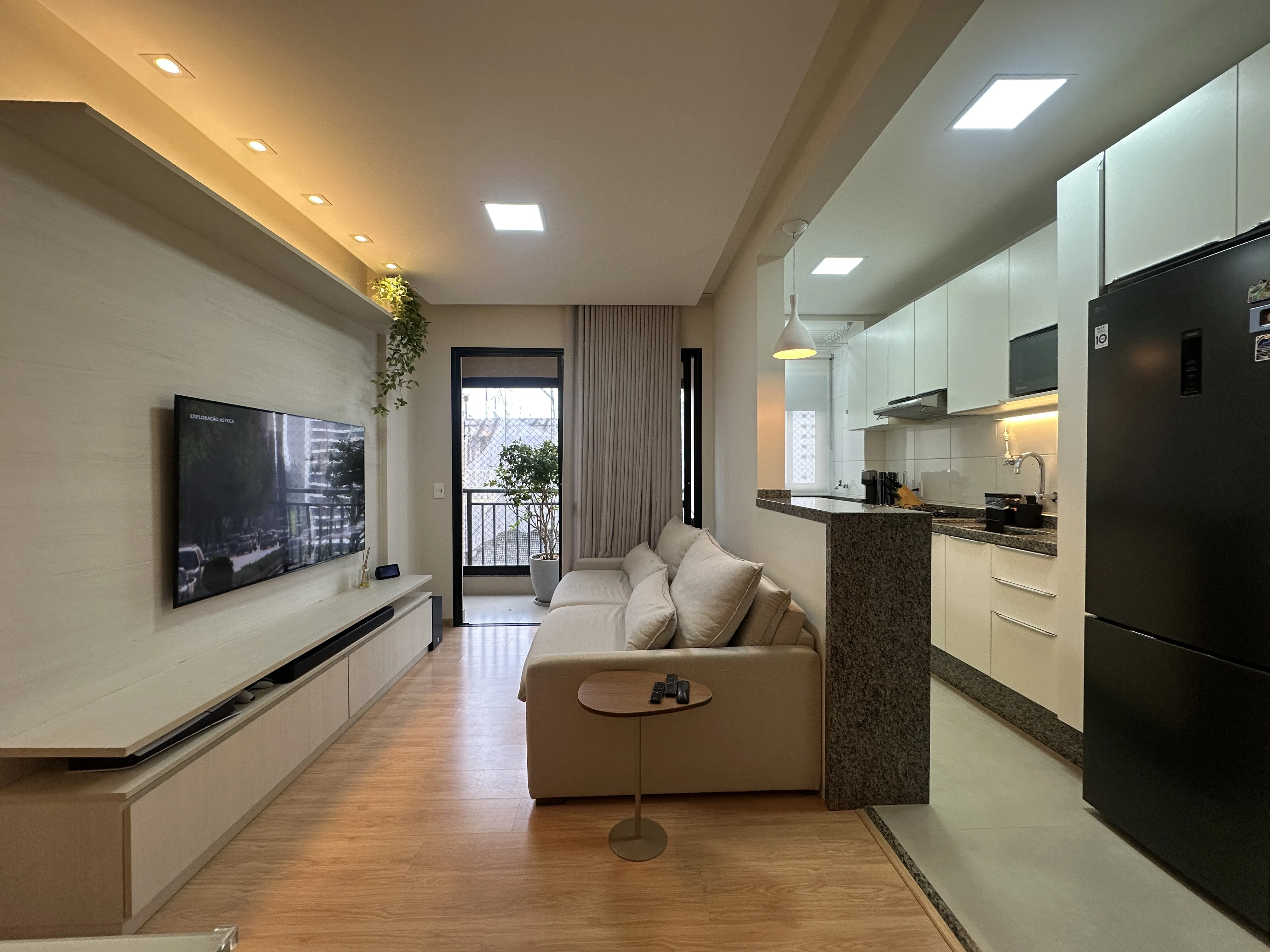 Apartamento reformado no UPPER JARDIM BOTANICO