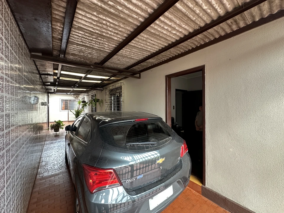 Casa com edícula no Shangri-lá Permuta