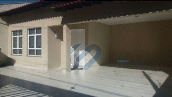 CASA RESIDENCIAL