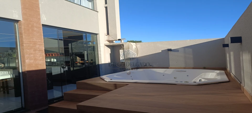 Imagens do imóveis CONDOMÍNIO RESIDENCIAL DAS FLORES (ROSAS)