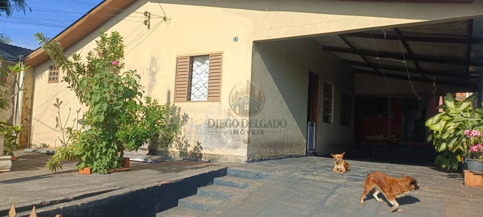 Imagens do imóveis Casa À Venda Conjunto Habitacional Waldomiro M Gomes Cambé
