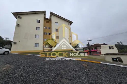 APARTAMENTO SEMI MOBILIADO 3 QUARTOS A VENDA EM JOINVILLE