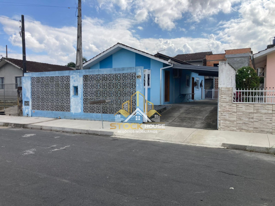 Imagens do imóveis LINDA CASA COM 1 SUÍTE + 2 QUARTOS BAIRRO MORRO DO MEIO