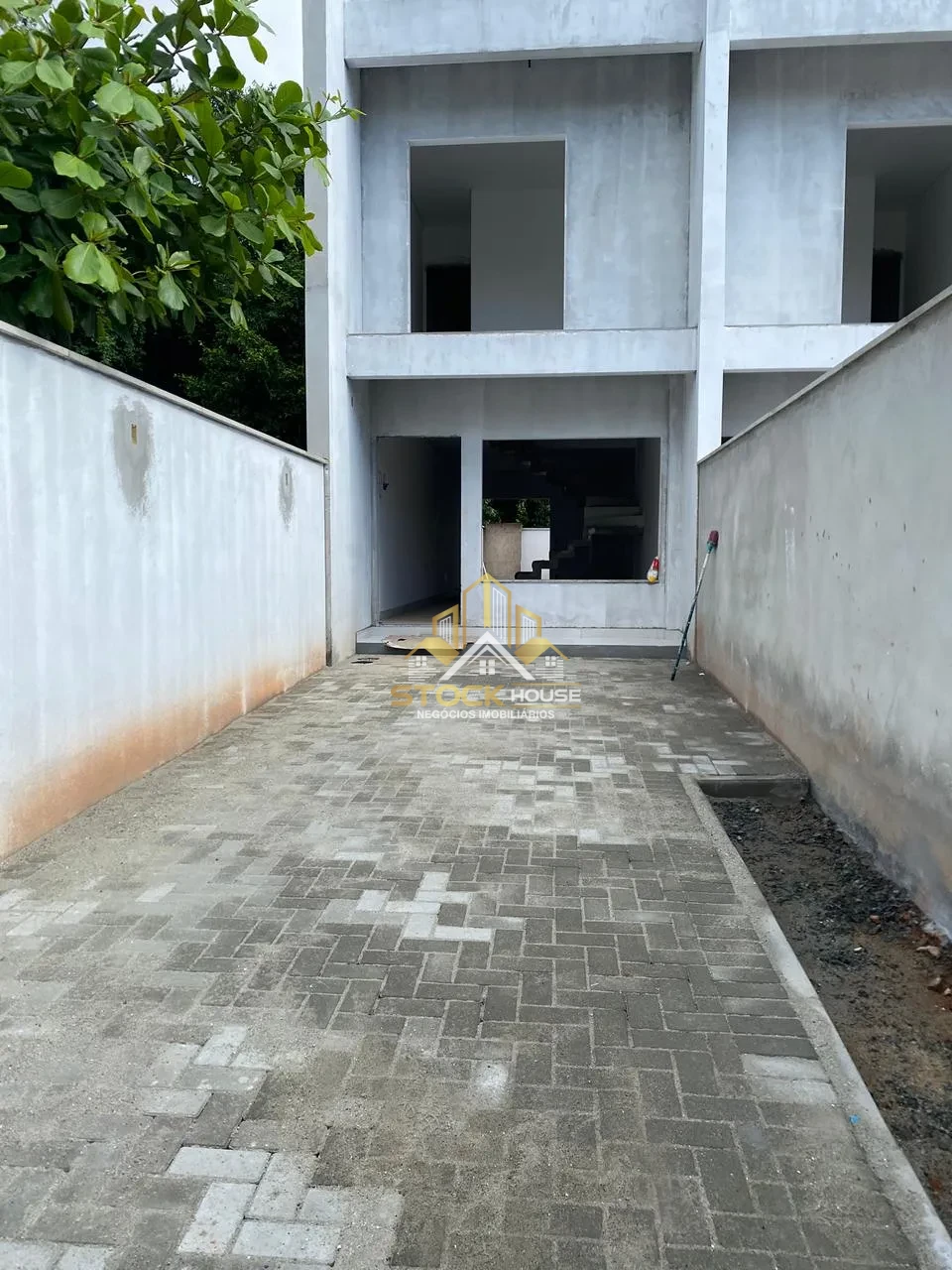 Imagens do imóveis CASA GEMINADA À VENDA FLORESTA JOINVILLE
