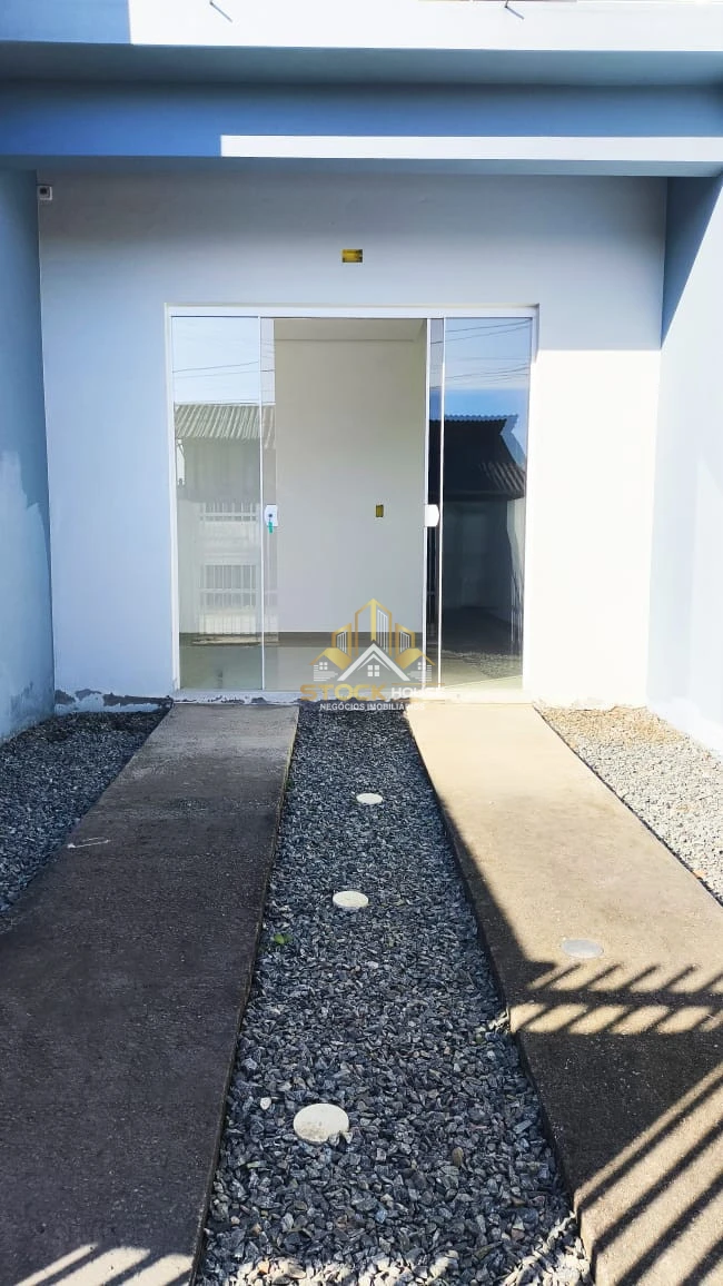 Sobrado geminado na praia