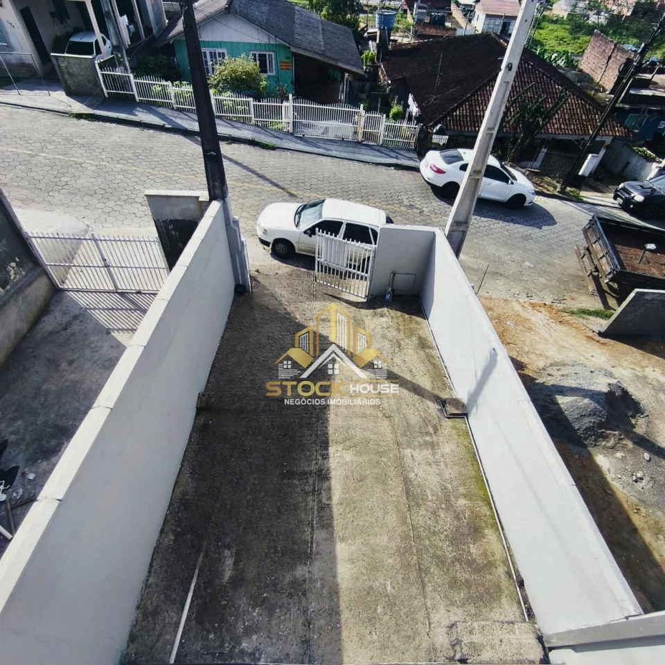 Imagens do imóveis SOBRADO GEMINADO 2 QUARTOS, A VENDA EM ARAQUARI