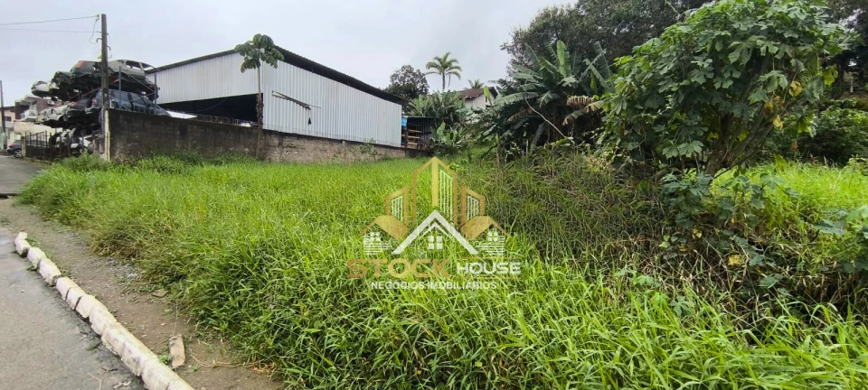 TERRENO COM 630M² A VENDA EM JOINVILLE