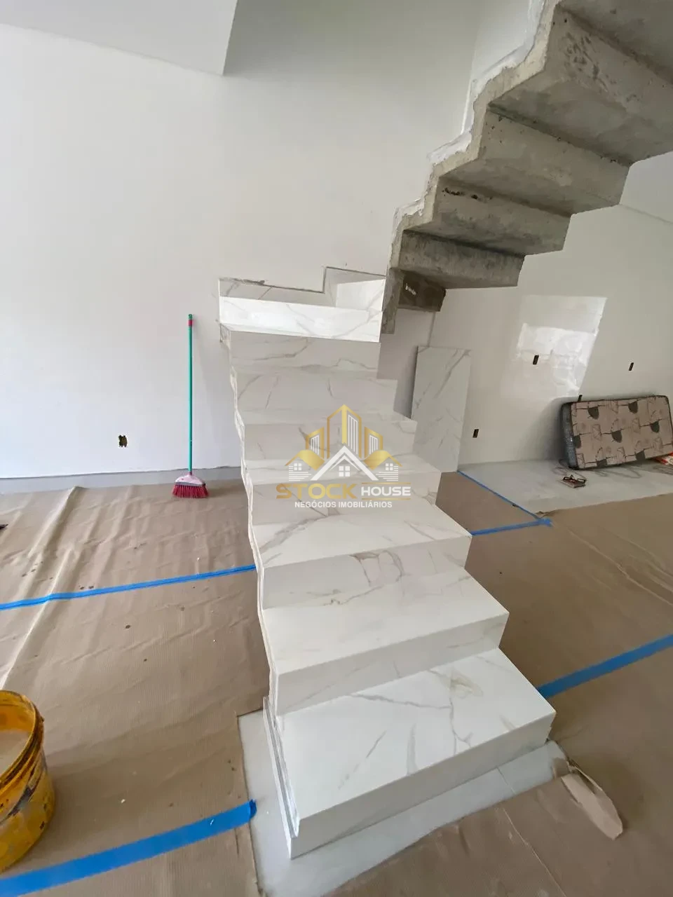 Imagens do imóveis CASA GEMINADA À VENDA FLORESTA JOINVILLE