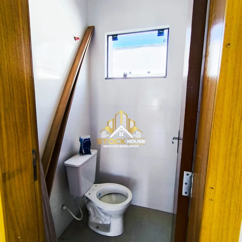 Imagens do imóveis SOBRADO GEMINADO 2 QUARTOS BAIRRO COMASA