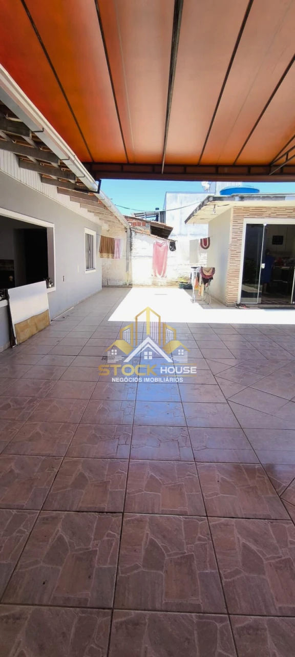 Imagens do imóveis CASA COM 3 QUARTOS E EDICULA A VENDA EM JOINVILLE