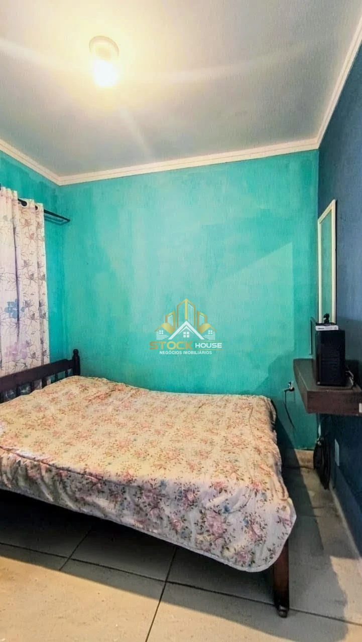 CASA GEMINADA EM ARAQUARI