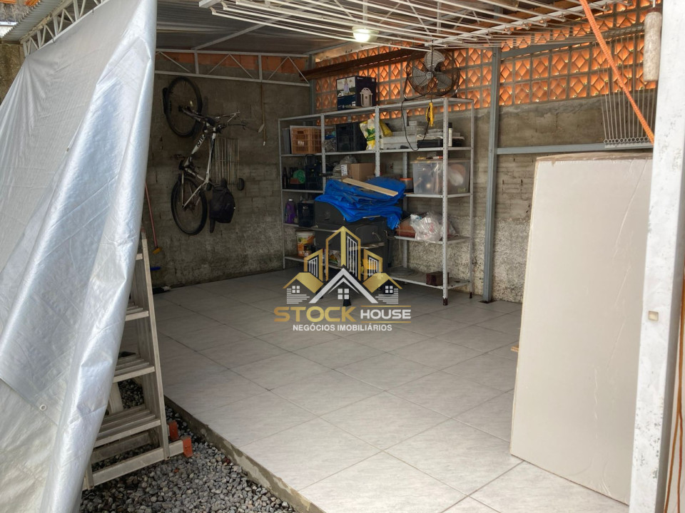 Imagens do imóveis LINDA CASA COM 1 SUÍTE + 2 QUARTOS BAIRRO MORRO DO MEIO