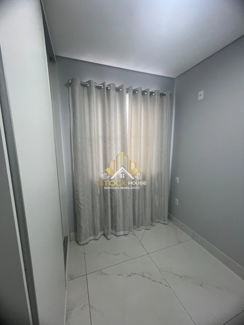 Imagens do imóveis LINDO APARTAMENTO SEMI MOBILIADO 2 QUARTOS BAIRRO GUANABARA