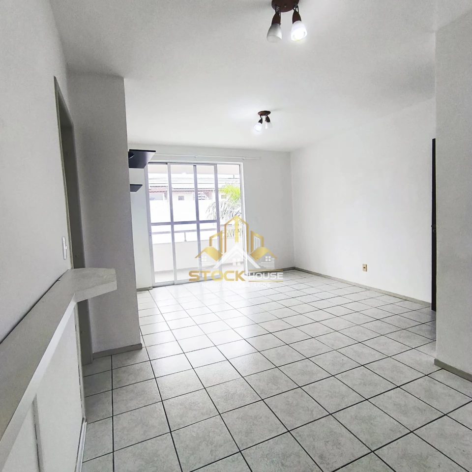APARTAMENTO SEMI MOBILIADO 3 QUARTOS BAIRRO AMÉRICA