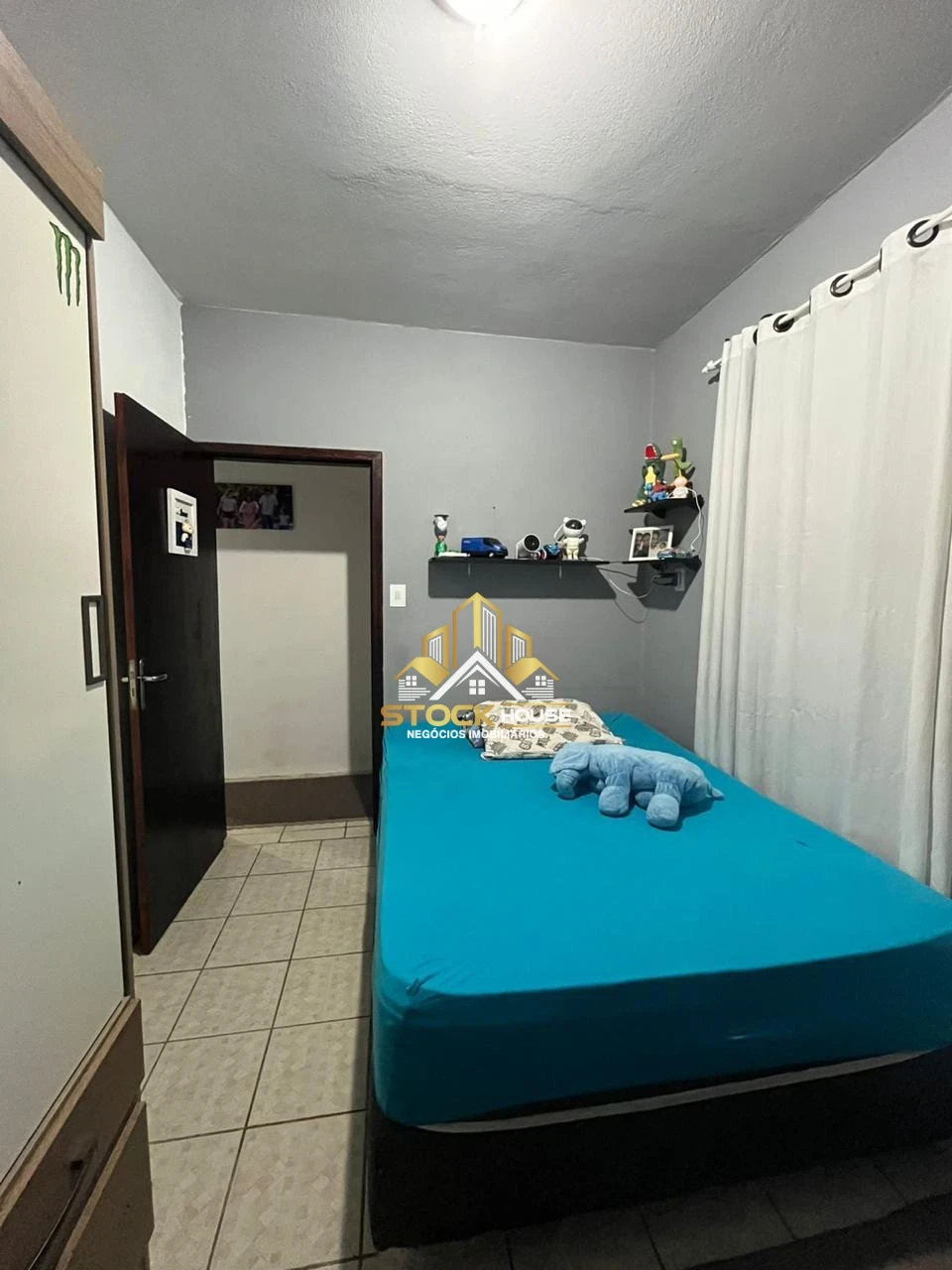 CASA SEMI MOBILIADA, 3 QUARTOS, A VENDA EM JOINVILLE