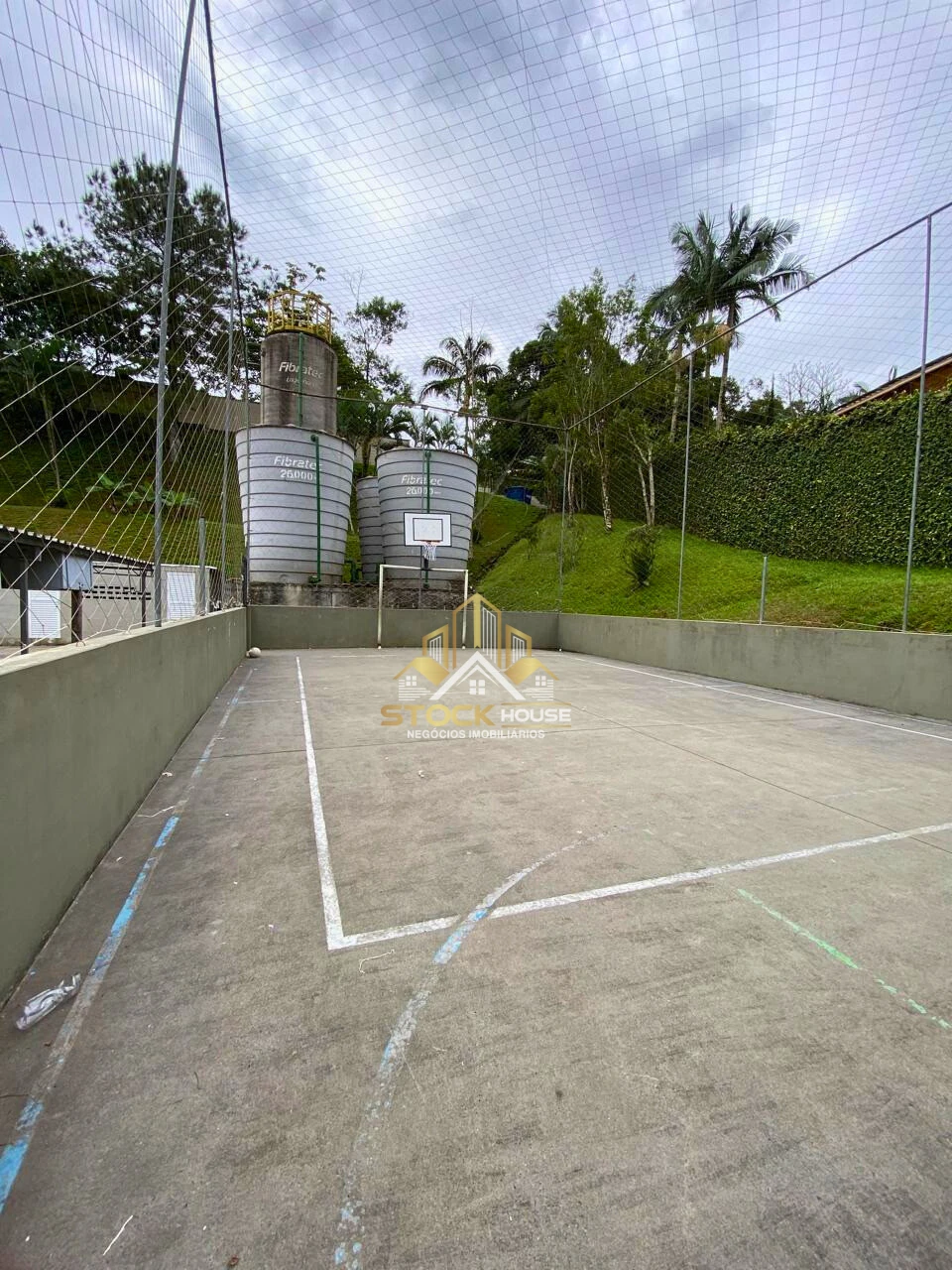 APARTAMENTO SEMI MOBILIADO, 2 QUARTOS, A VENDA EM JOINVILLE