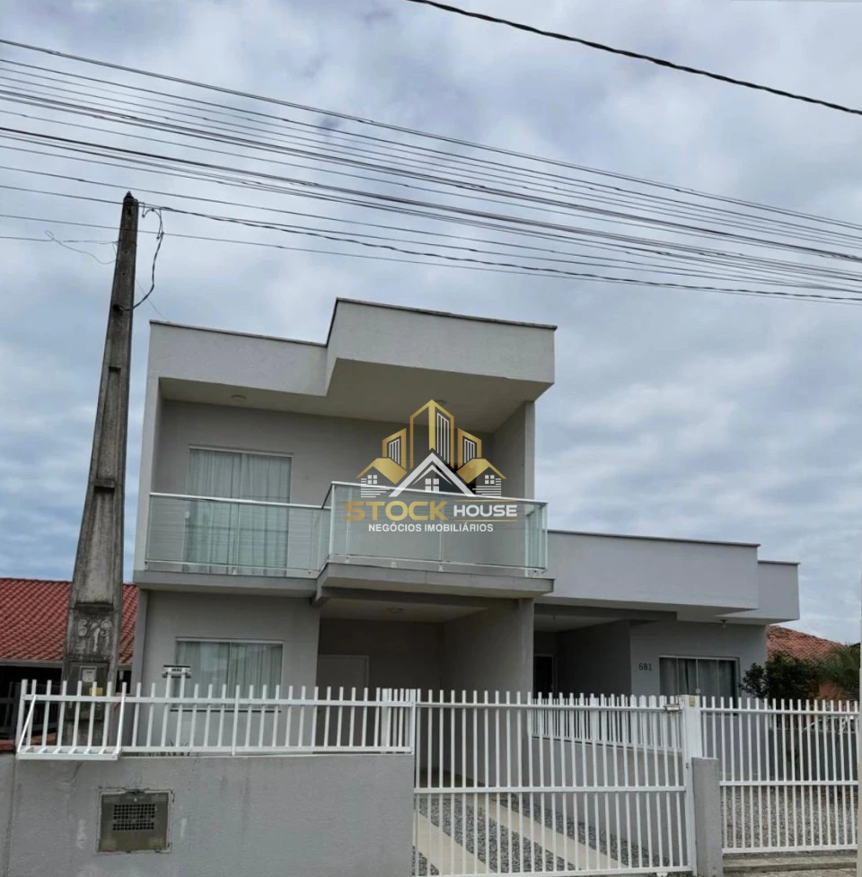 SOBRADO A VENDA NA BARRA DO SUL