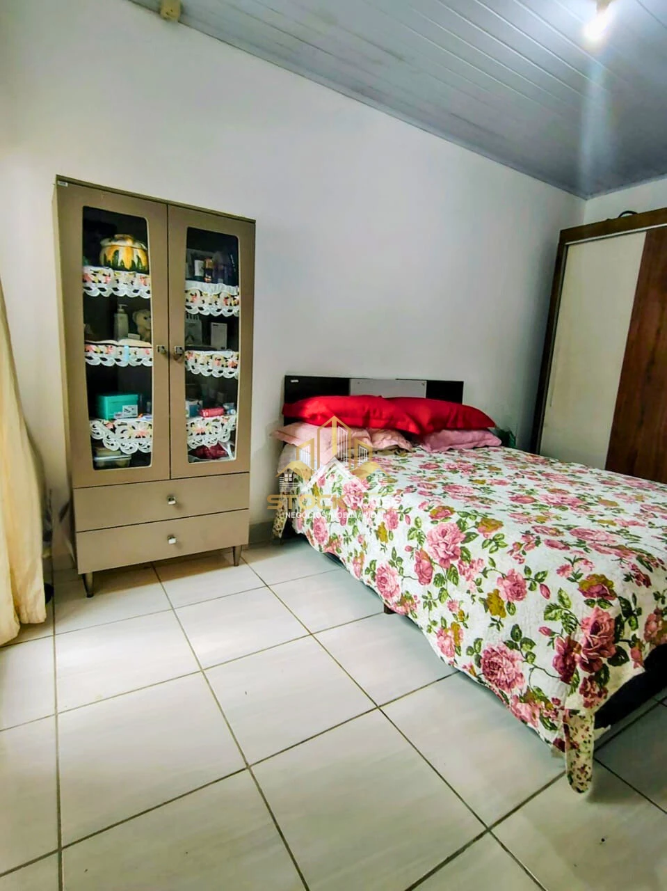 CASA GEMINADA PLANTA BAIXA, 2 QUARTOS, A VENDA EM JOINVILLE