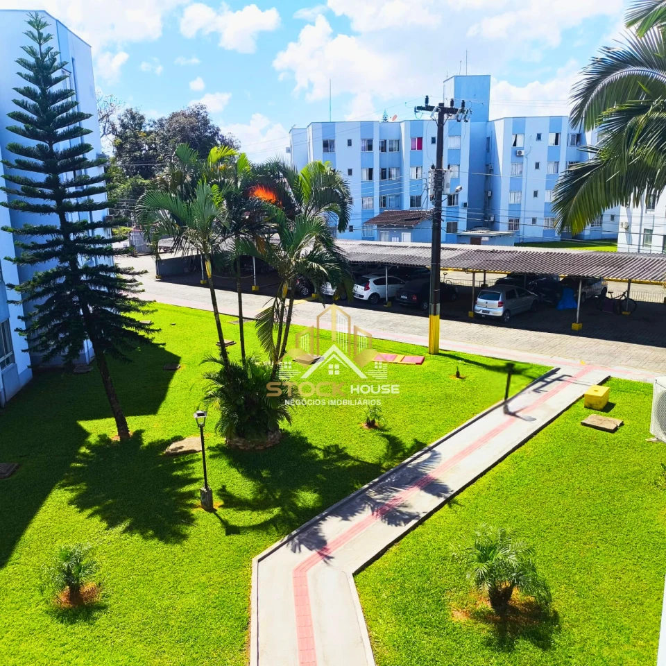 APARTAMENTO SEMI MOBILIADO, 2 QUARTOS, A VENDA EM JOINVILLE