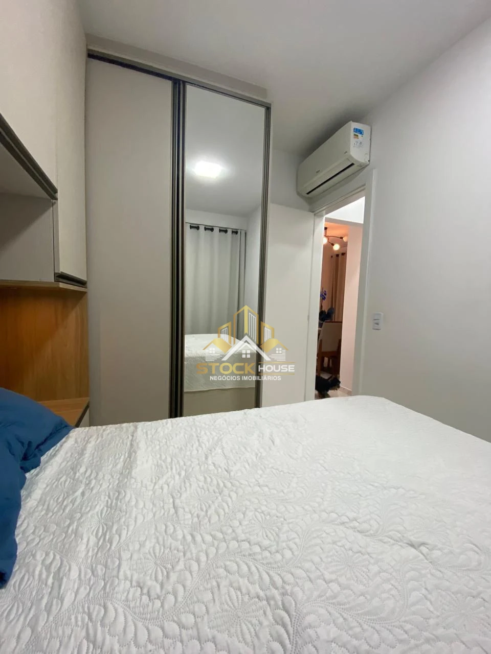 Imagens do imóveis APARTAMENTO SEMI MOBILIADO, 2 QUARTOS, A VENDA EM JOINVILLE