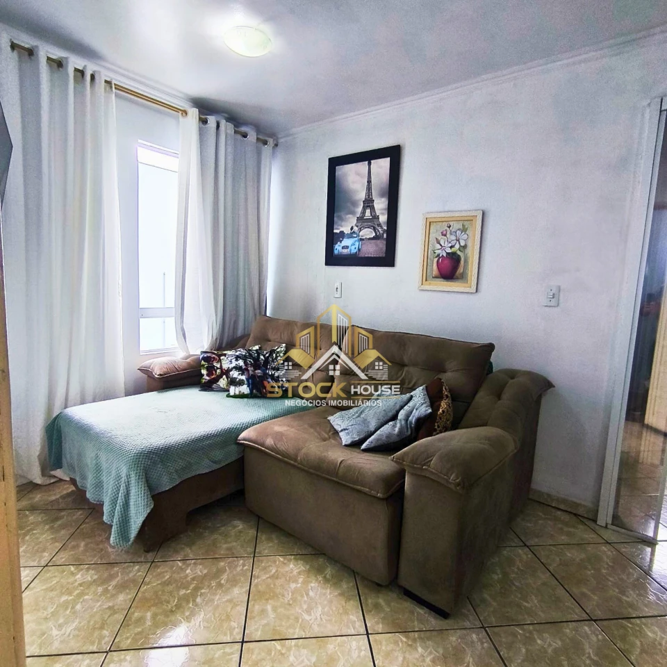 APARTAMENTO SEMI MOBILIADO, 2 QUARTOS, A VENDA EM JOINVILLE