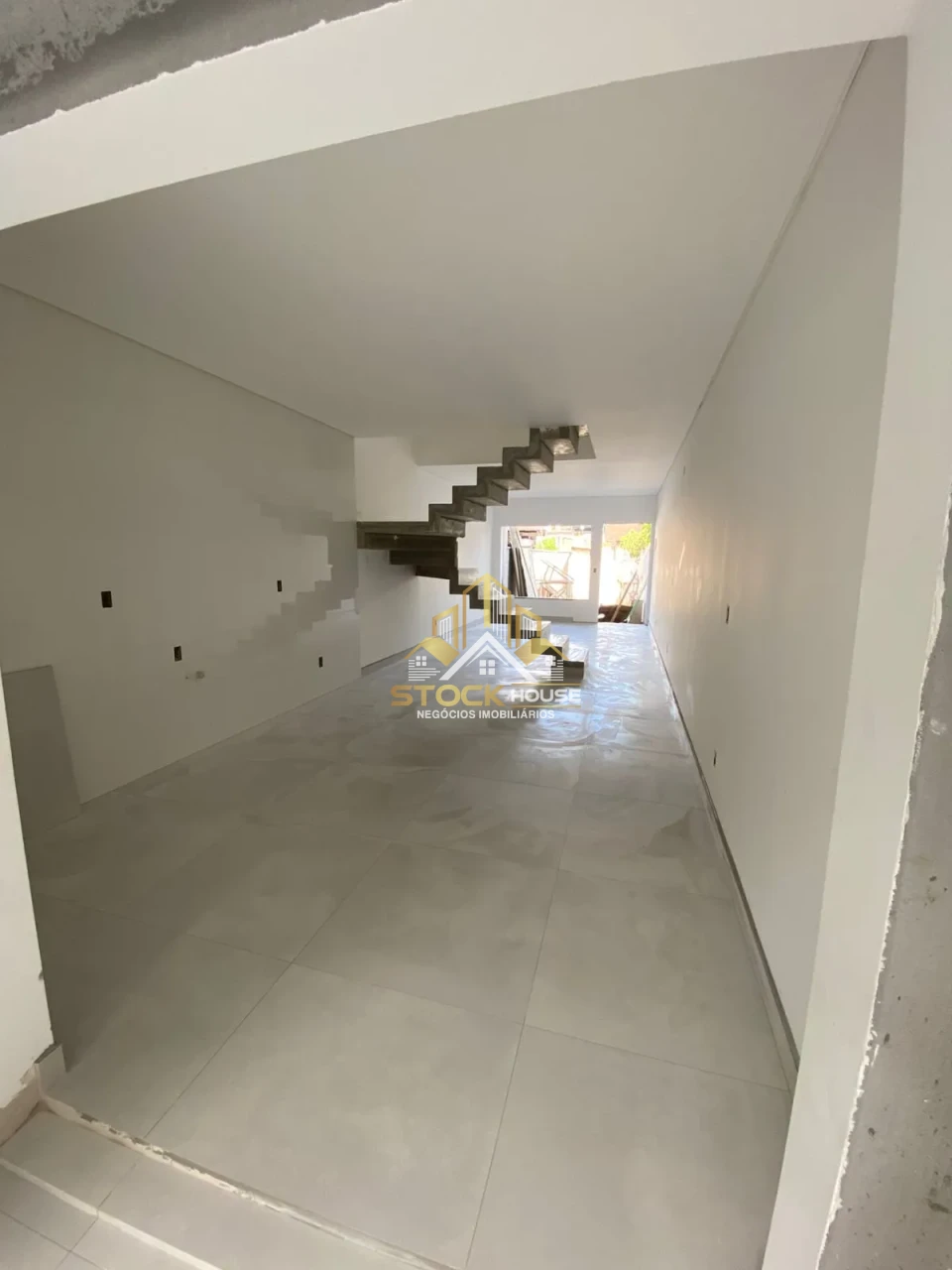 Imagens do imóveis CASA GEMINADA À VENDA FLORESTA JOINVILLE