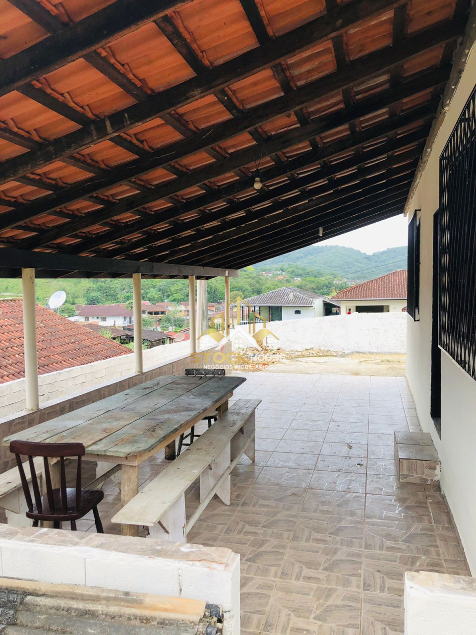 Imagens do imóveis OPORTUNIDADE DE INVESTIMENTO CASA DE ALVENARIA BAIRRO JOÃO COSTA