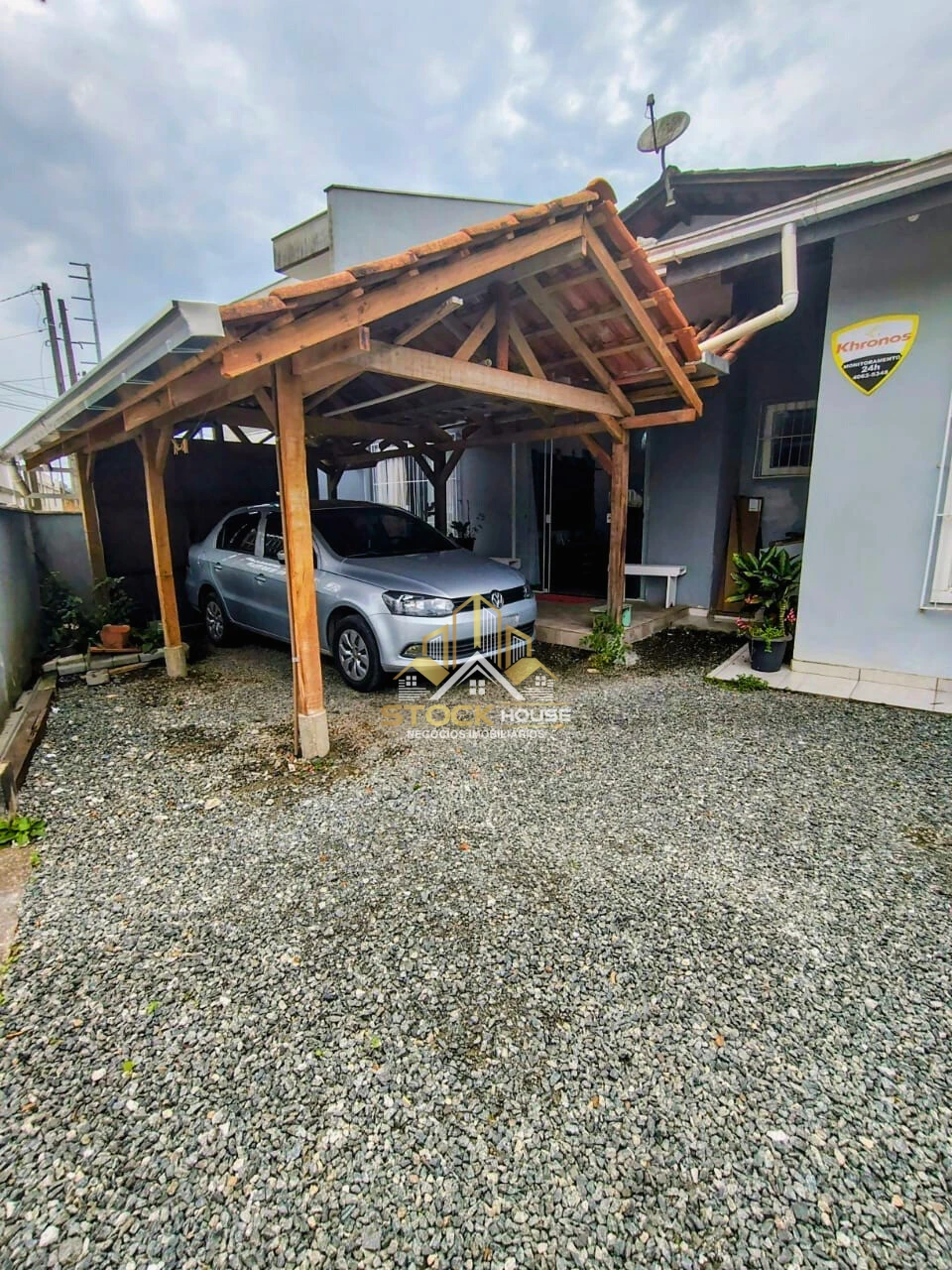 CASA GEMINADA PLANTA BAIXA, 2 QUARTOS, A VENDA EM JOINVILLE