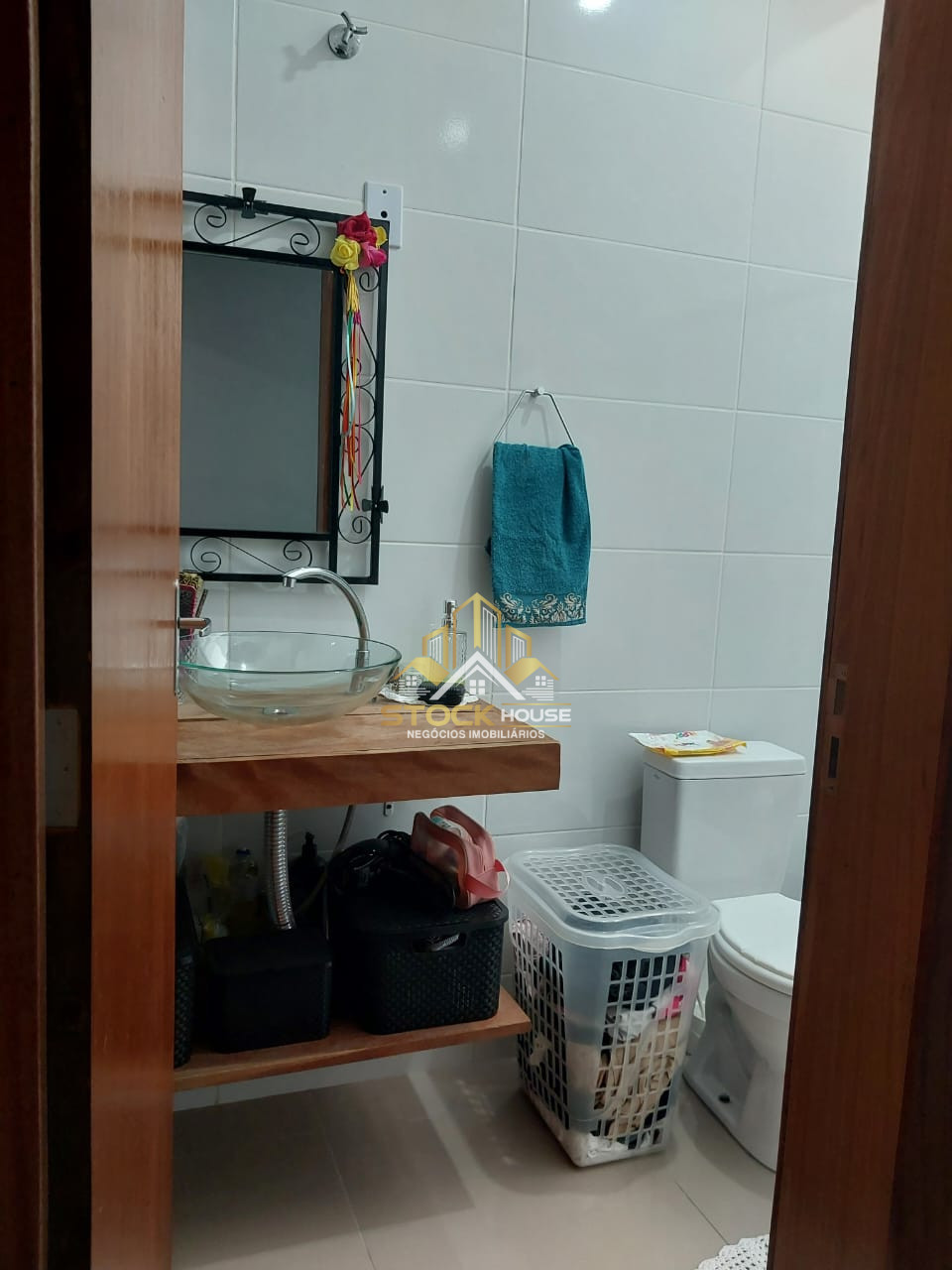 Imagens do imóveis SOBRADO GEMINADO SEMI MOBILIADO 2 QUARTOS BAIRRO JARDIM PARAISO