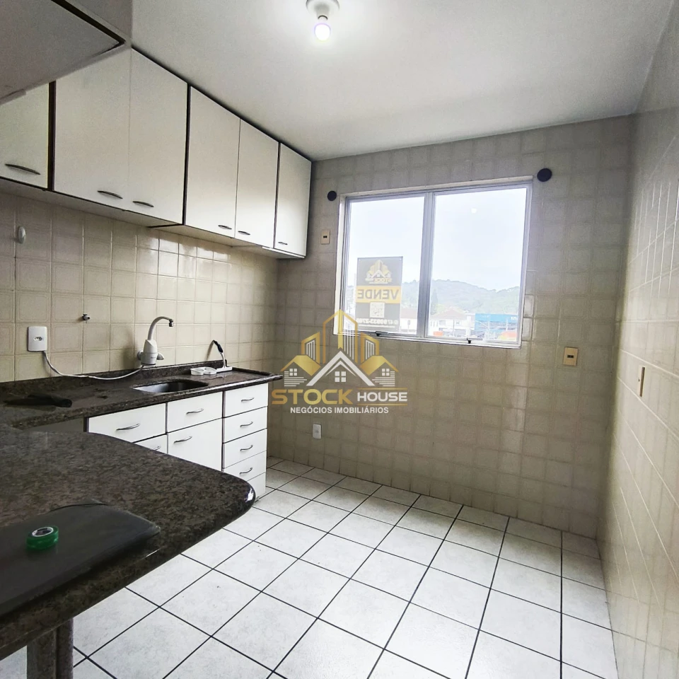 APARTAMENTO SEMI MOBILIADO 3 QUARTOS BAIRRO AMÉRICA