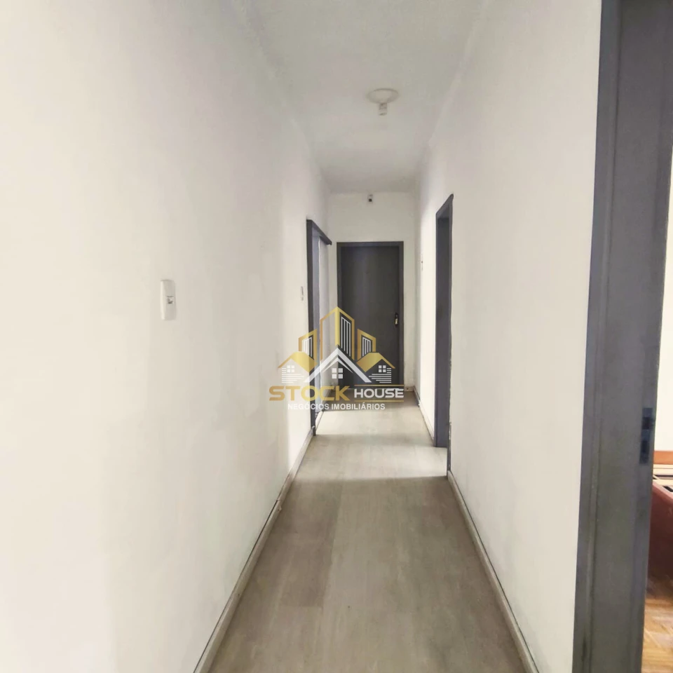 Imagens do imóveis CASA AVERBADA, SUÍTE + 2 QUARTOS, A VENDA EM JOINVILLE