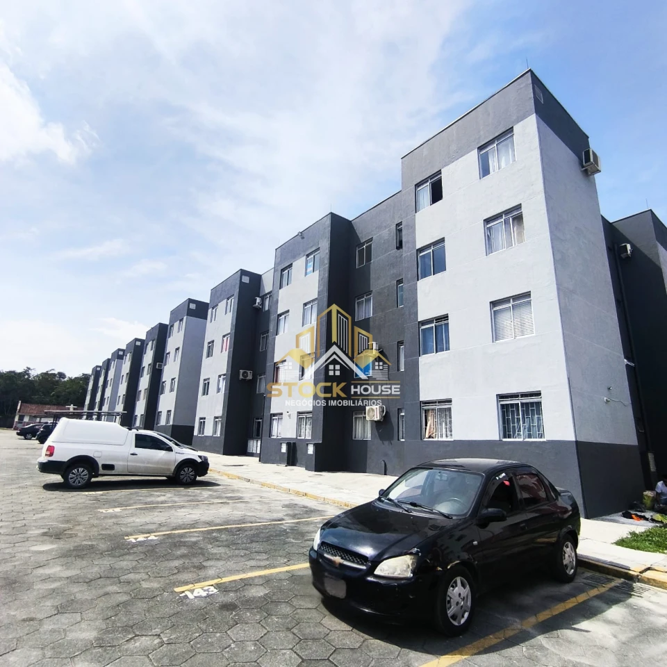 APARTAMENTO SEMI MOBILIADO 2 QUARTOS A VENDA EM JOINVILLE