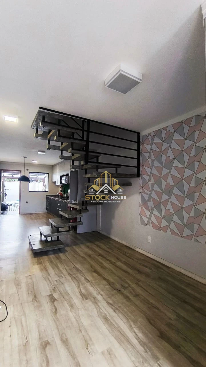 Imagens do imóveis SOBRADO GEMINADO PARA ALUGAR