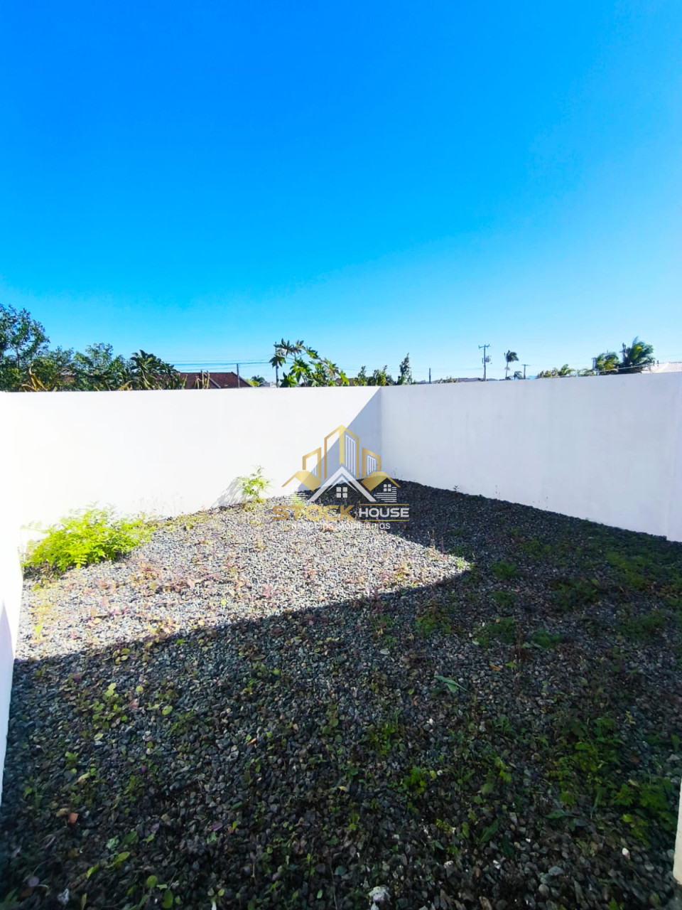Imagens do imóveis CASA GEMINADA 1 SUÍTE + 1 QUARTO BAIRRO PORTO GRANDE ARAQUARI