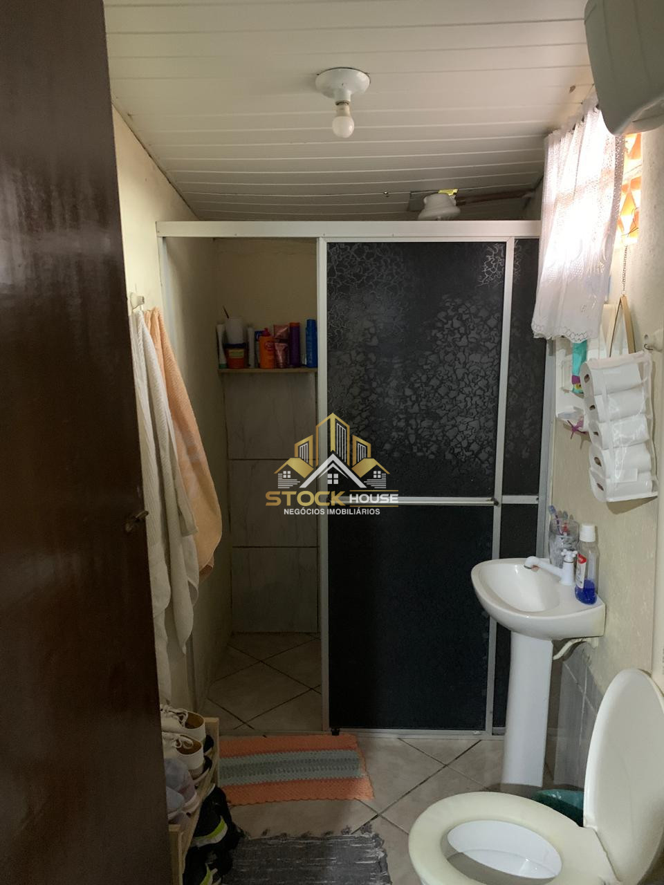 Imagens do imóveis OPORTUNIDADE CASA 1 SUÍTE + 3 QUARTOS BAIRRO BOEHMERWALD