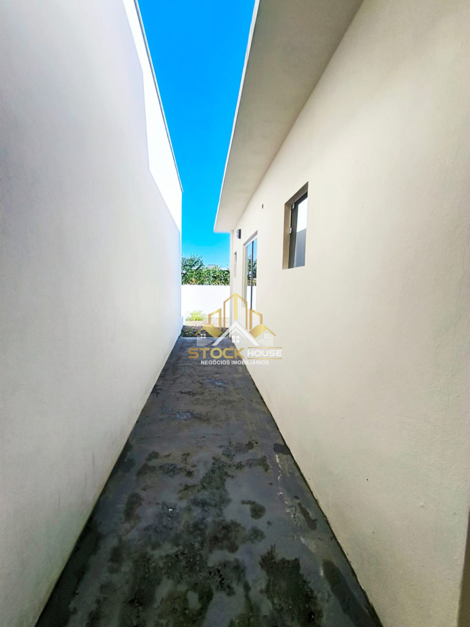 Imagens do imóveis CASA GEMINADA 1 SUÍTE + 1 QUARTO BAIRRO PORTO GRANDE ARAQUARI